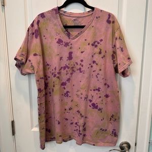 Tie Dyed V-neck Mauve Purple Tshirt 2X NWOT